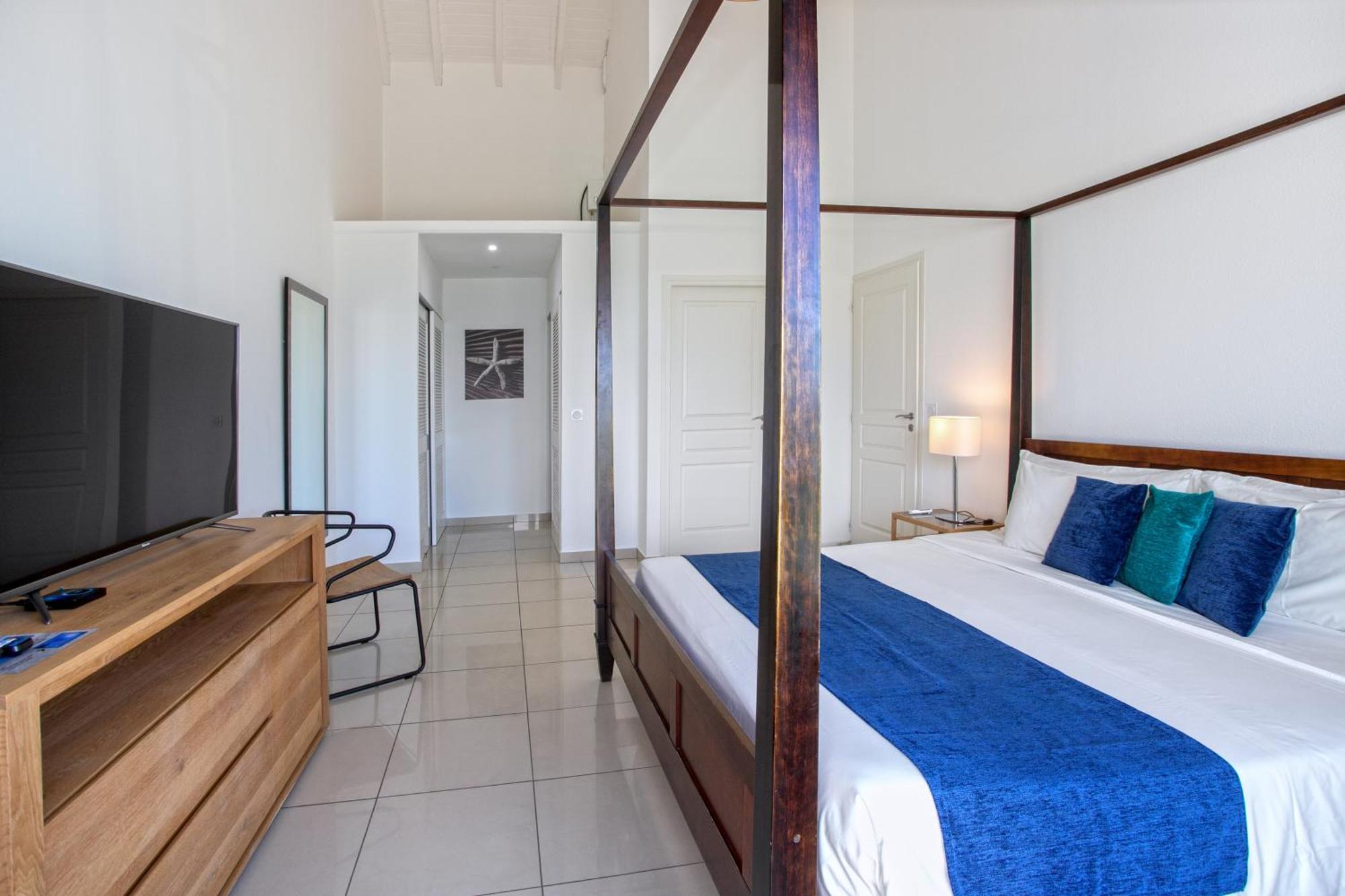 Bleu Emeraude Hotel Grand Case Bagian luar foto