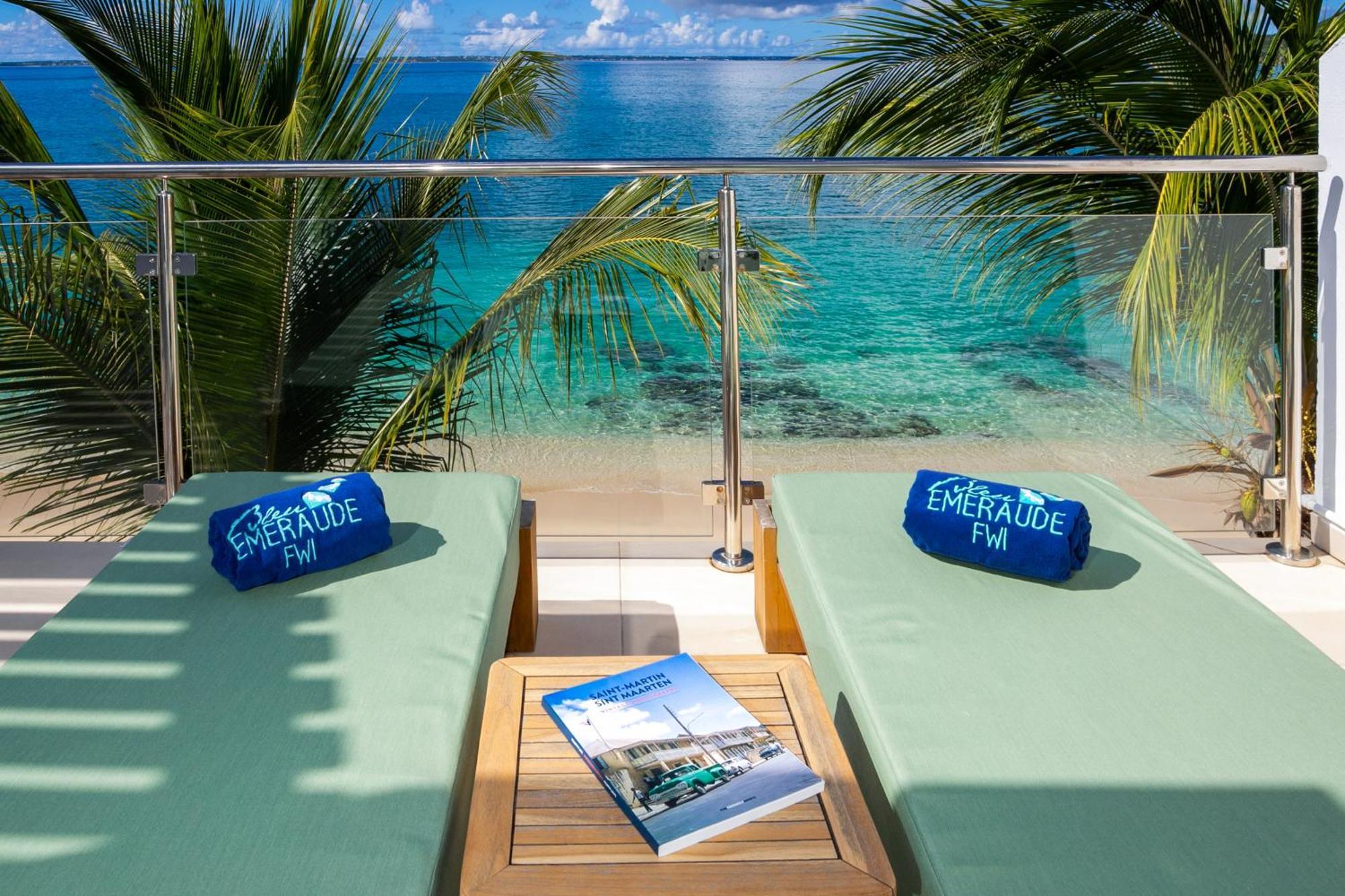 Bleu Emeraude Hotel Grand Case Bagian luar foto