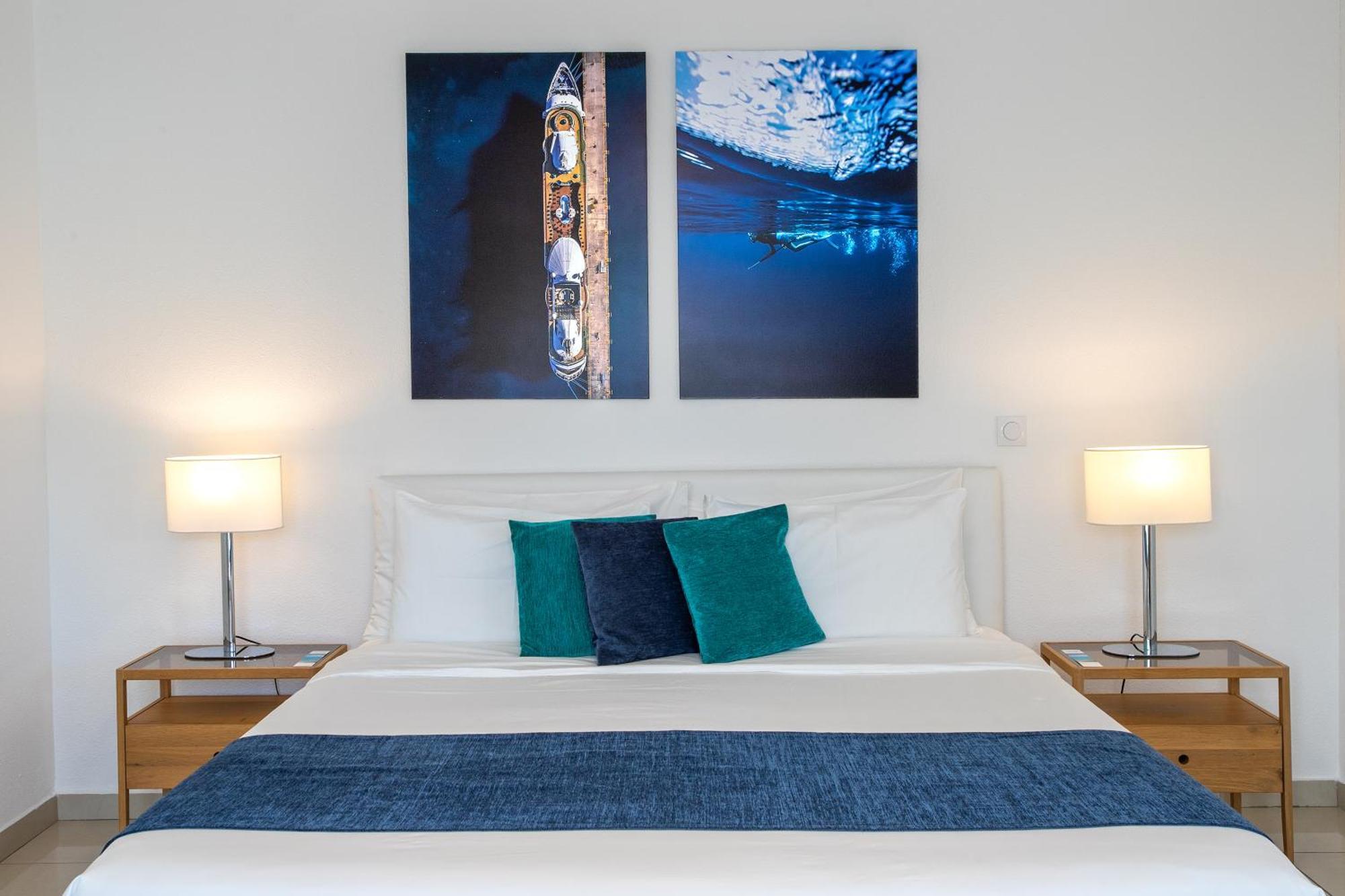 Bleu Emeraude Hotel Grand Case Bagian luar foto
